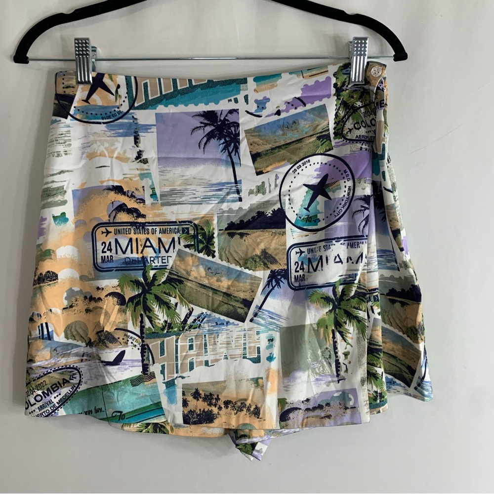 NWT Royalty by Maluma Travel Print Wrap Skort Postcard Vacation Graphic, size 6